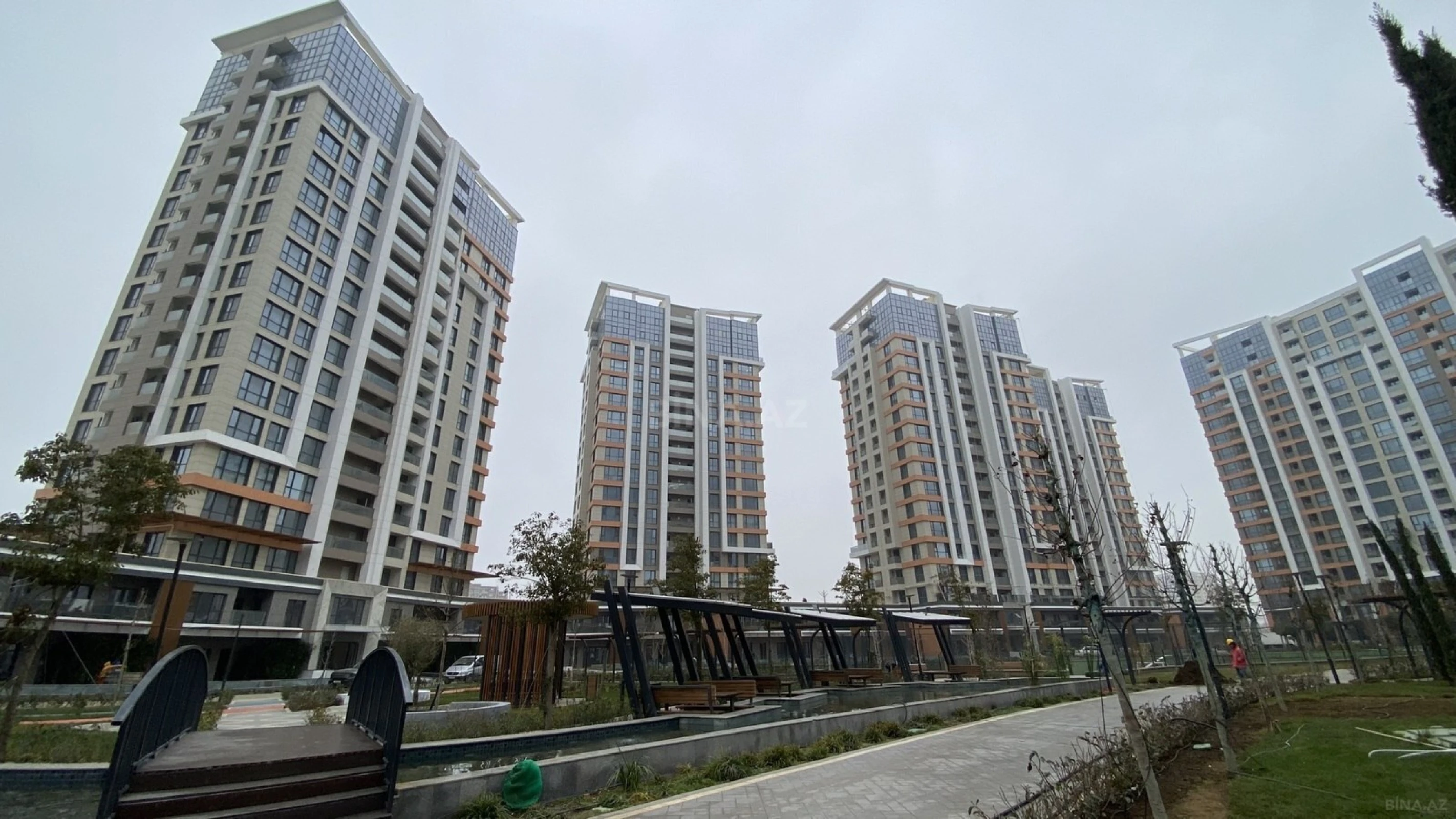 Satılır 3 otaqlı mənzil 68 m²