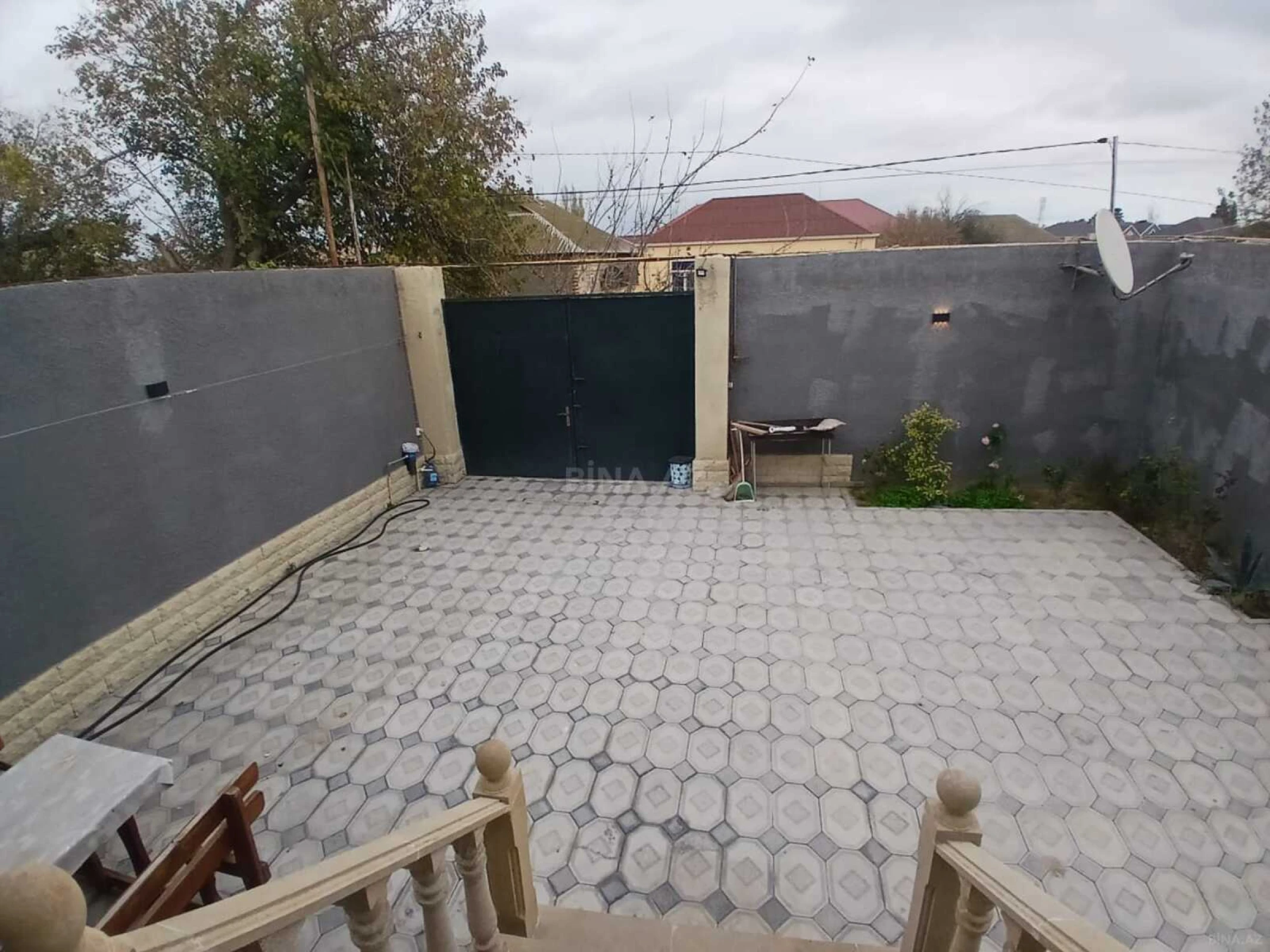 Satılır həyət evi 100 m²