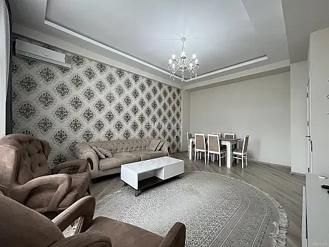 Kirayə verilir 3 otaqlı mənzil 130 m²