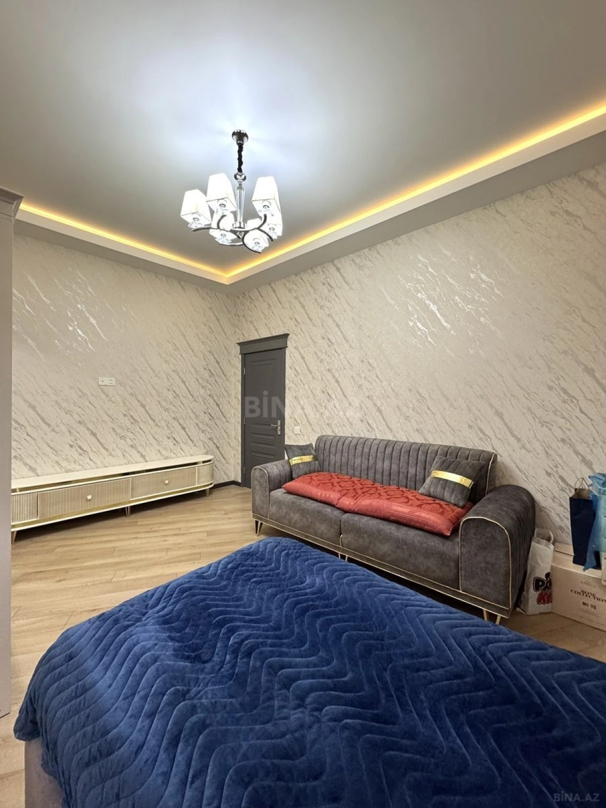 Satılır 4 otaqlı həyət evi 160 m²