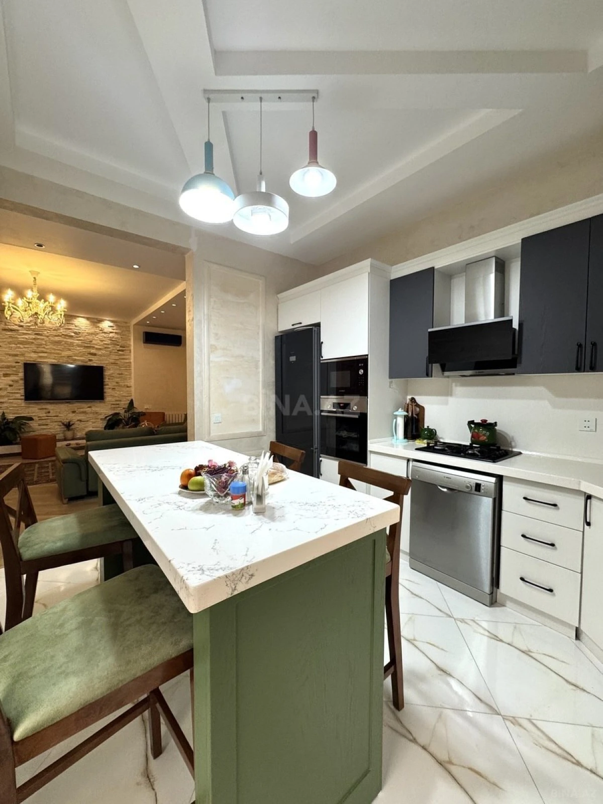 Satılır 4 otaqlı həyət evi 160 m²