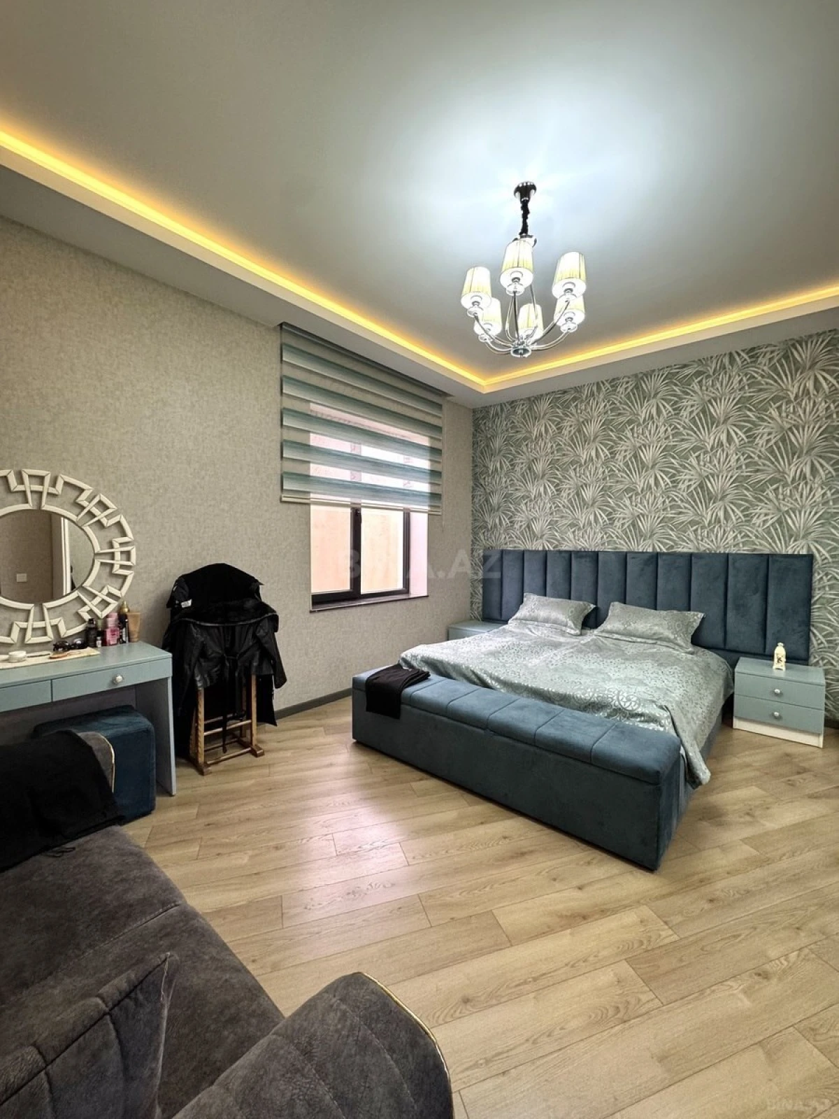 Satılır 4 otaqlı həyət evi 160 m²