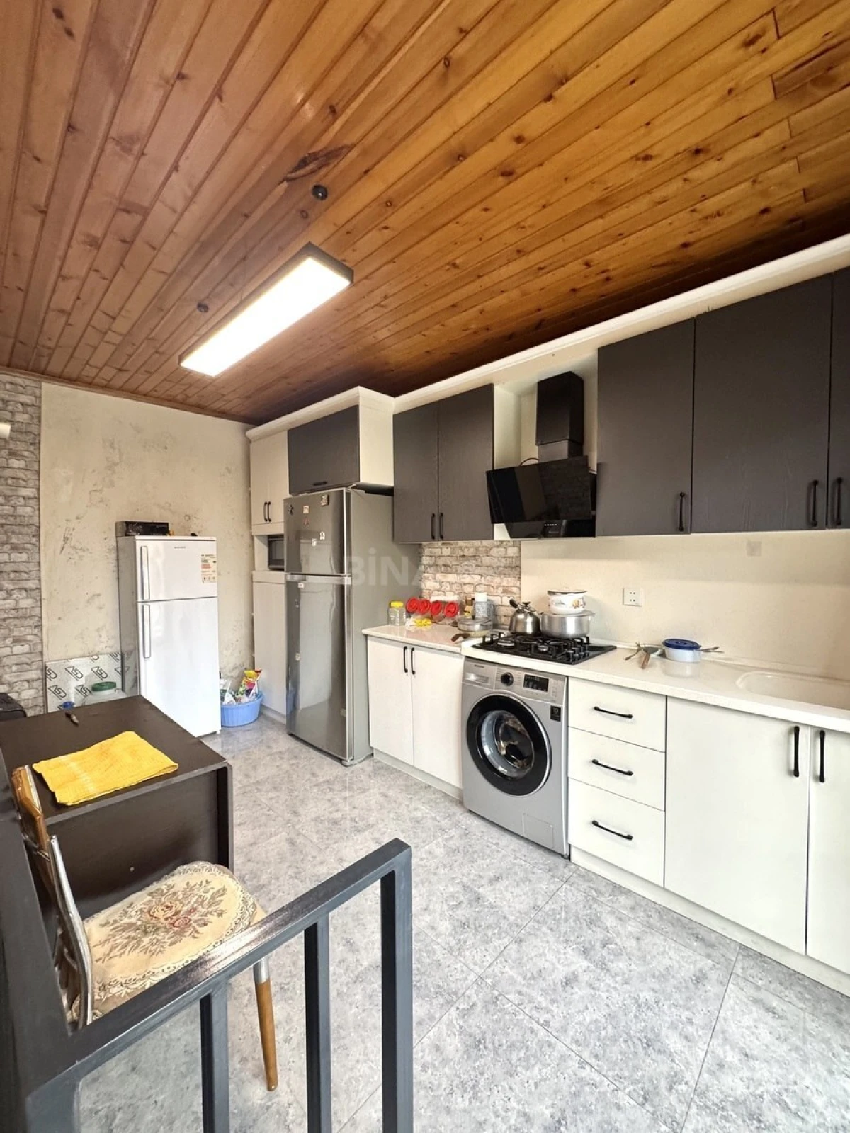Satılır 4 otaqlı həyət evi 160 m²