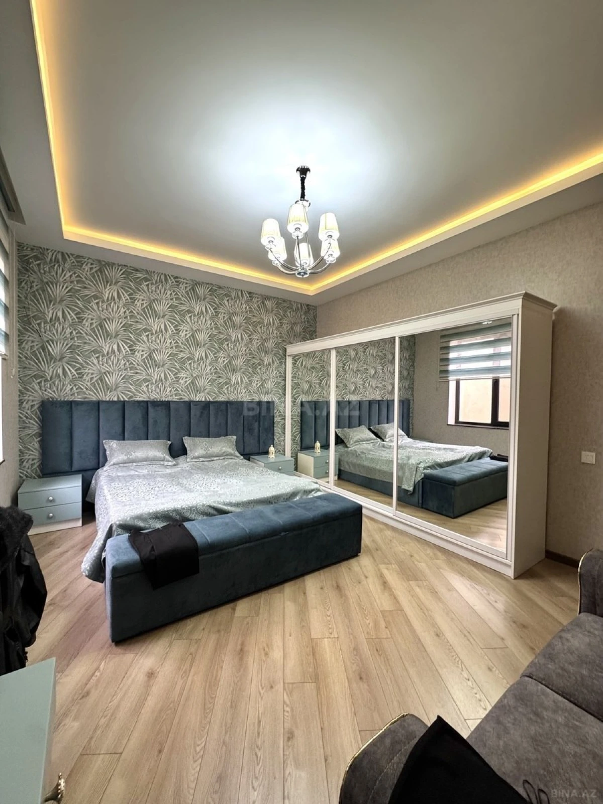 Satılır 4 otaqlı həyət evi 160 m²