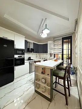 Satılır 4 otaqlı həyət evi 160 m²