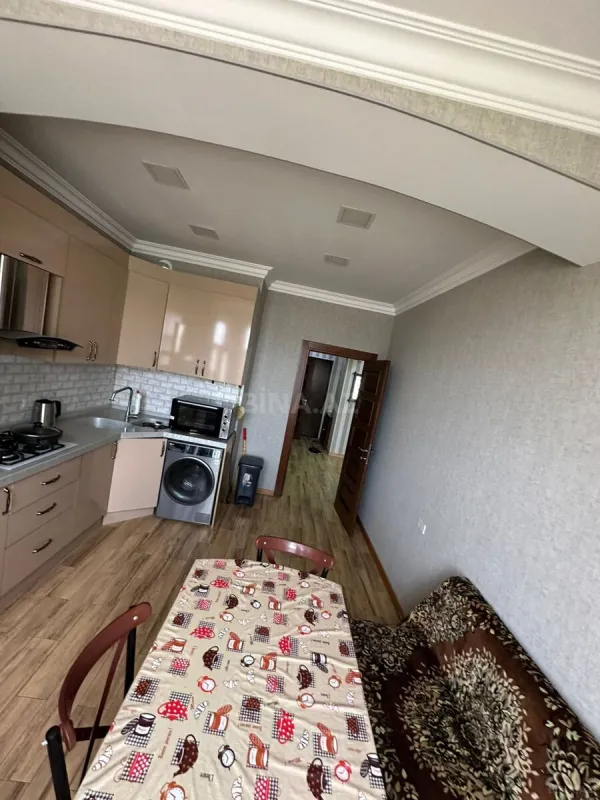 Satılır 2 otaqlı mənzil 80 m²