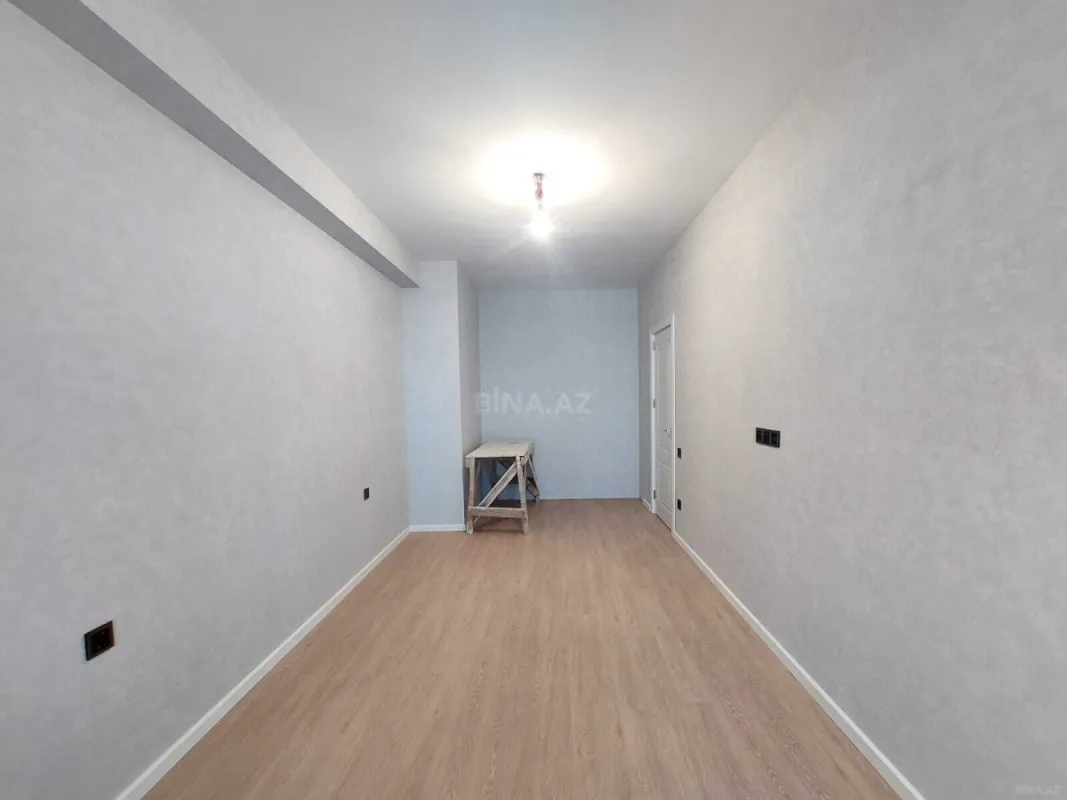 Satılır 3 otaqlı mənzil 115 m²