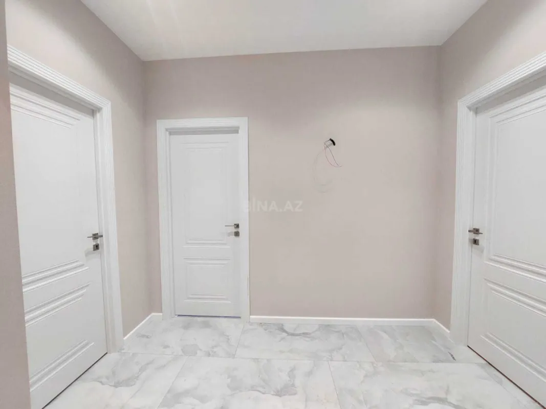 Satılır 3 otaqlı mənzil 115 m²