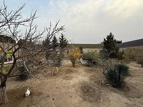 Satılır torpaq sahəsi 10 m²