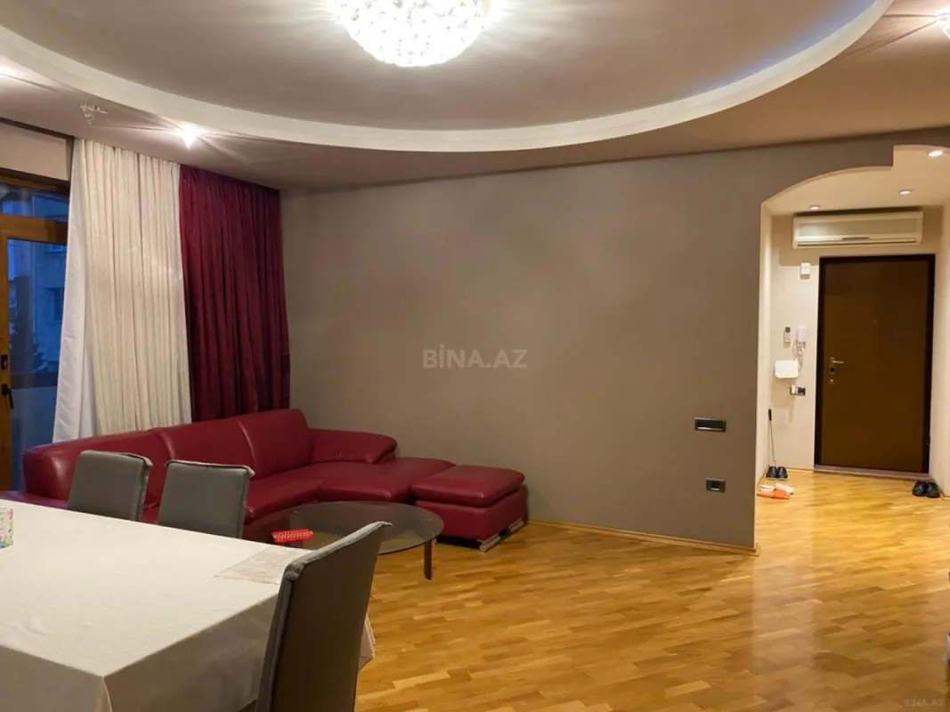 Satılır 3 otaqlı mənzil 100 m²