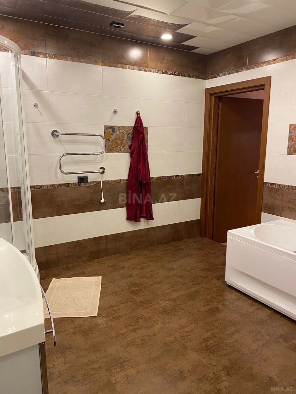 Satılır 3 otaqlı mənzil 100 m²
