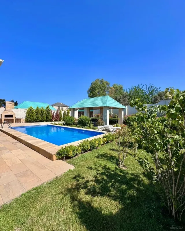 Satılır 4 otaqlı həyət evi 180 m²