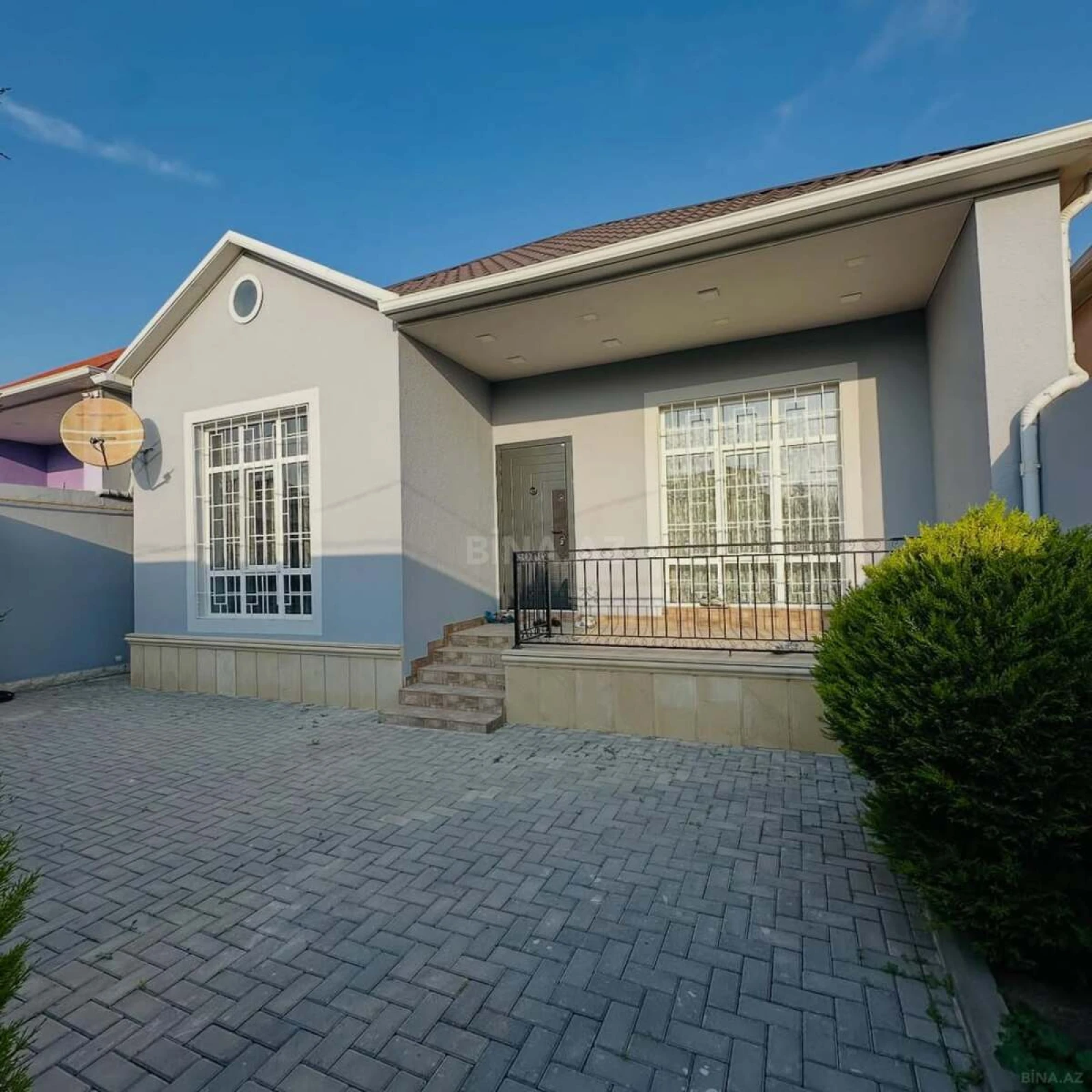 Satılır 4 otaqlı həyət evi 140 m²