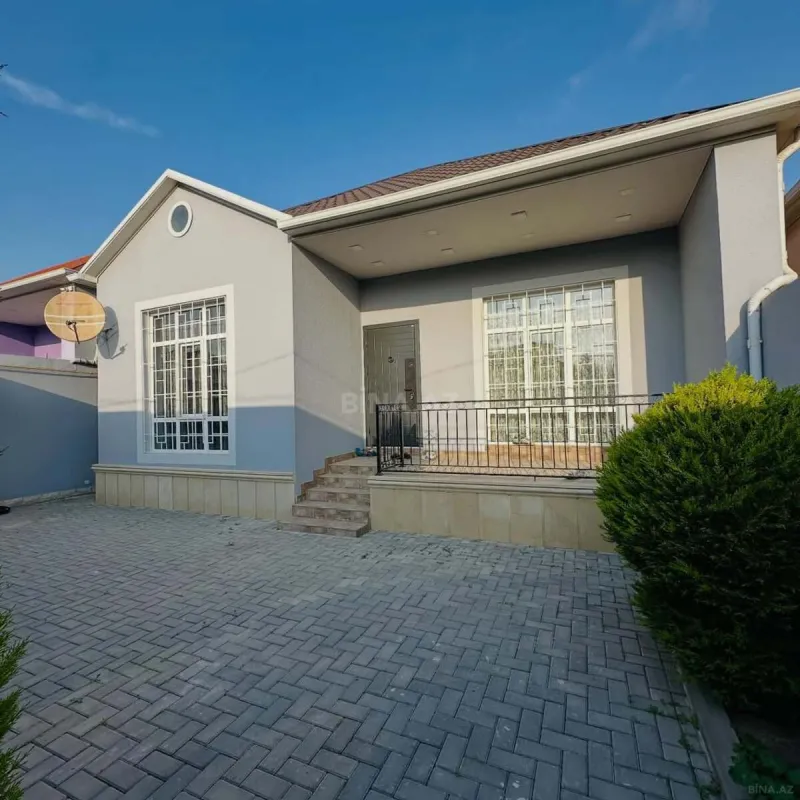 Satılır 4 otaqlı həyət evi 140 m²