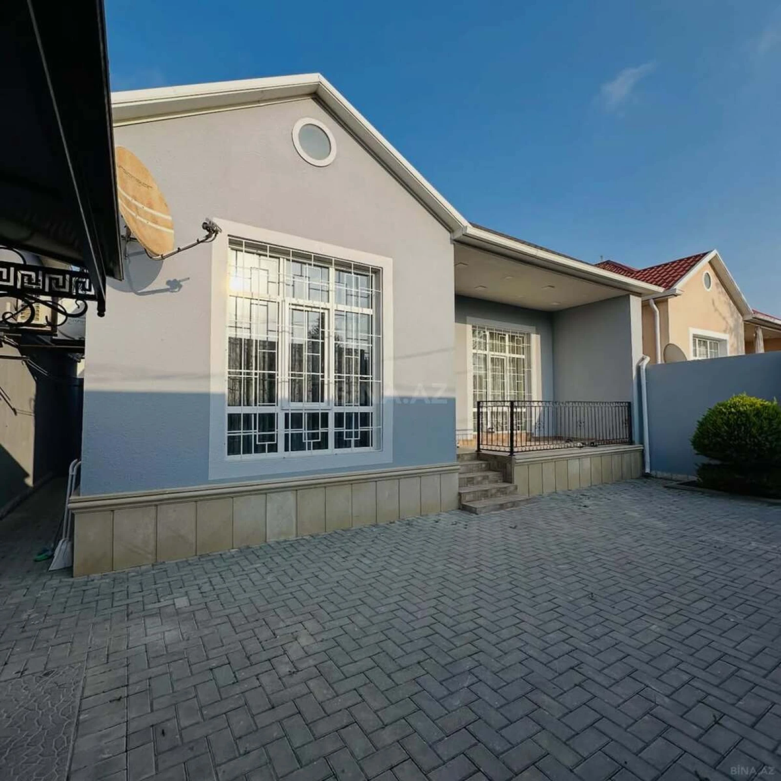 Satılır 4 otaqlı həyət evi 140 m²