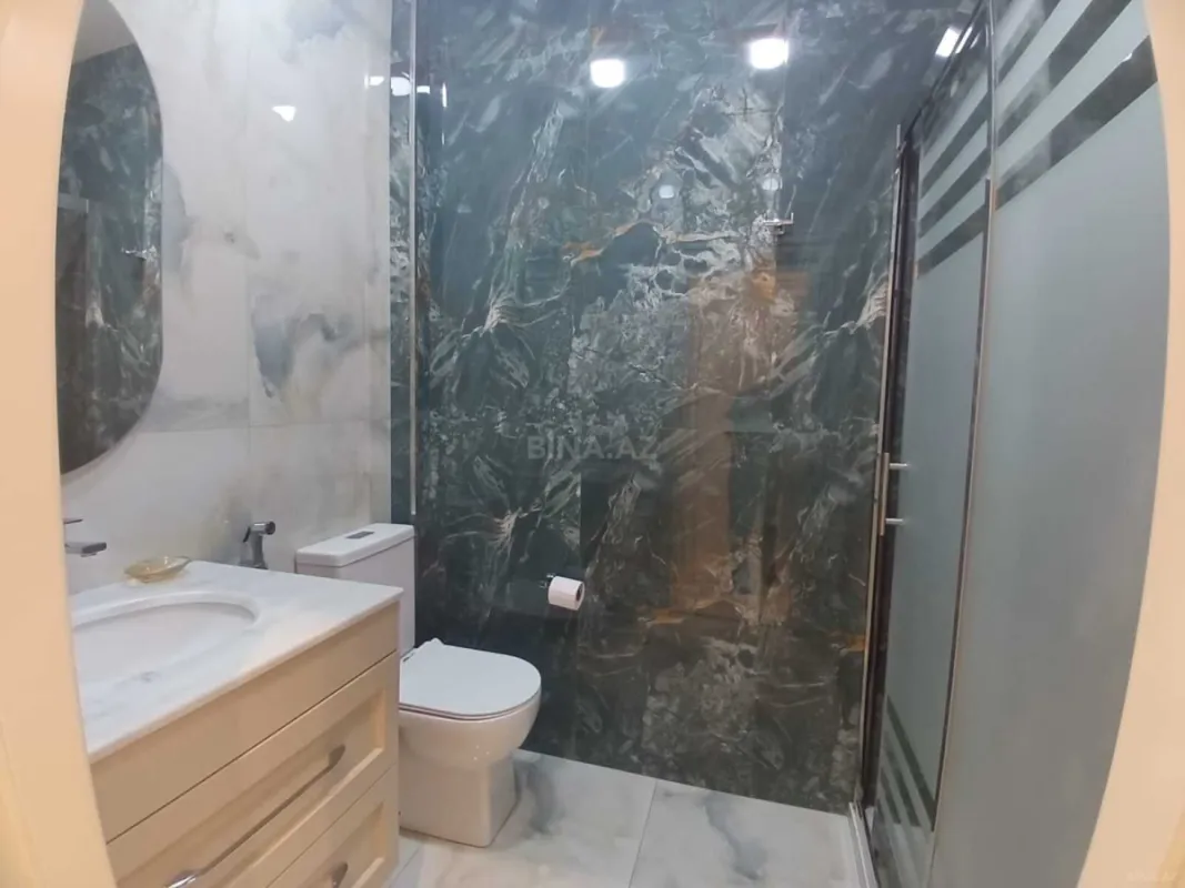 Satılır 3 otaqlı mənzil 146 m²