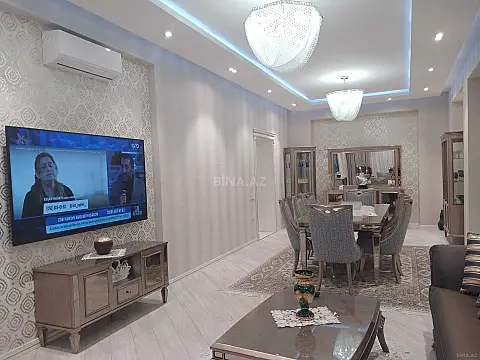 Satılır 3 otaqlı mənzil 146 m²