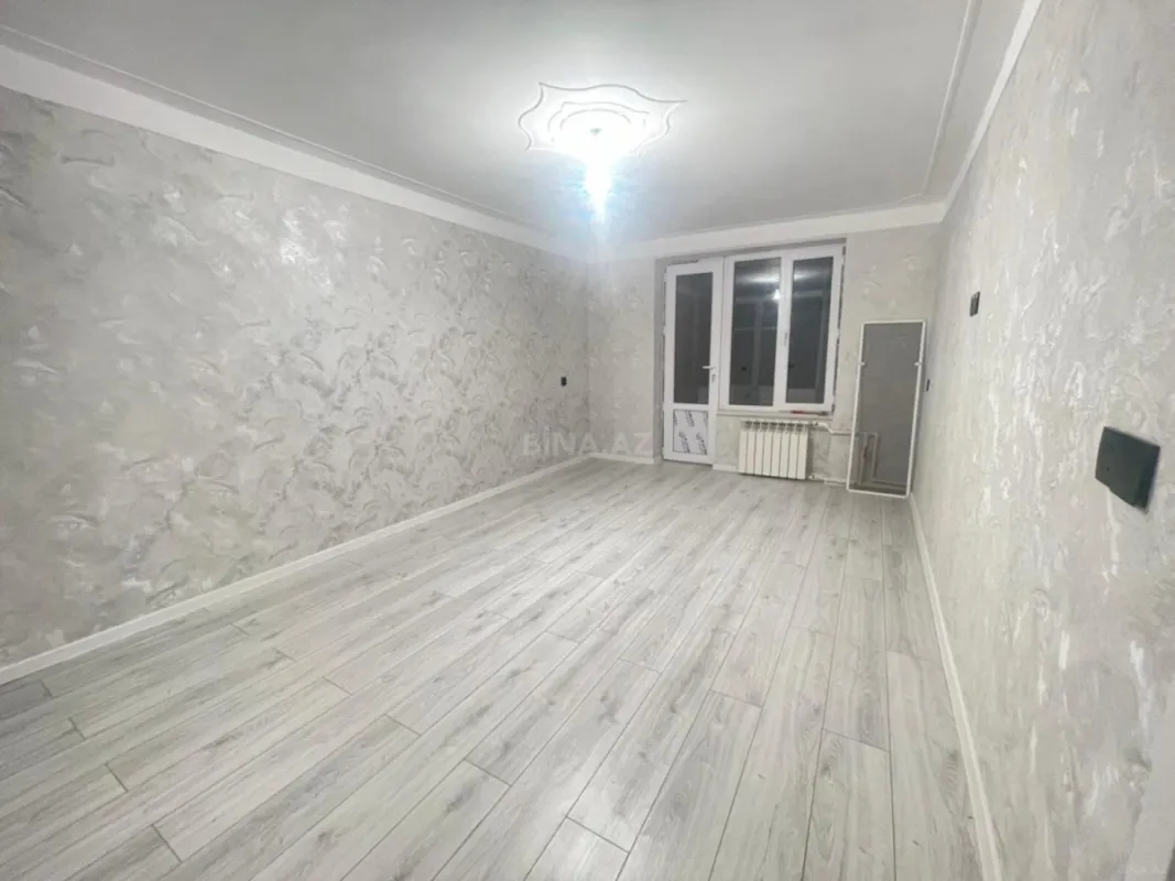 Satılır 3 otaqlı mənzil 68 m²