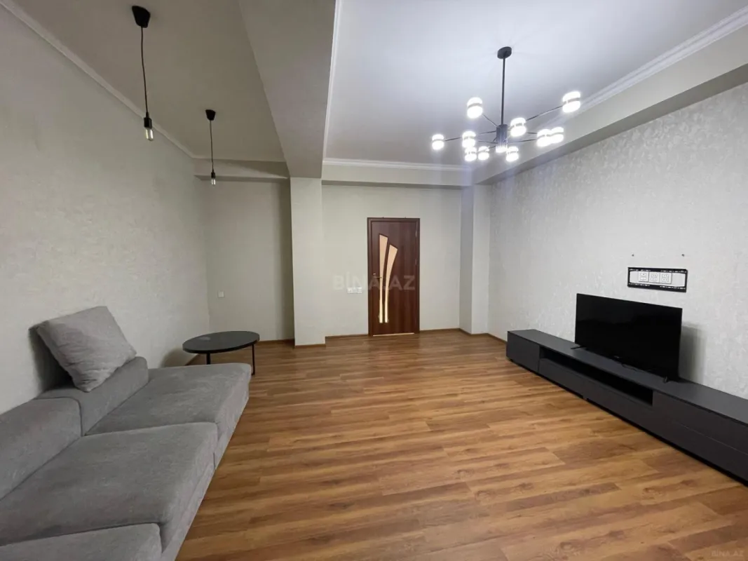 Satılır 2 otaqlı mənzil 95 m²