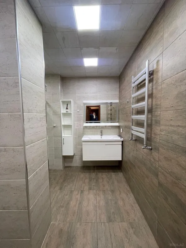 Satılır 2 otaqlı mənzil 95 m²