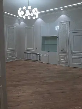 Satılır 4 otaqlı mənzil 155 m²