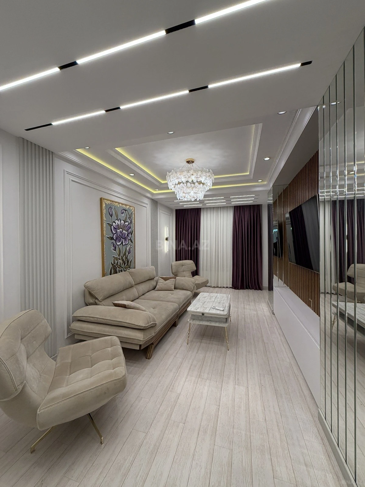 Kirayə verilir 3 otaqlı mənzil 130 m²