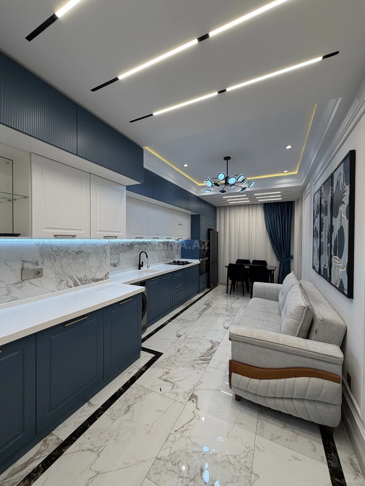 Kirayə verilir 3 otaqlı mənzil 130 m²