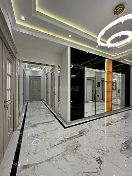 Kirayə verilir 3 otaqlı mənzil 130 m²