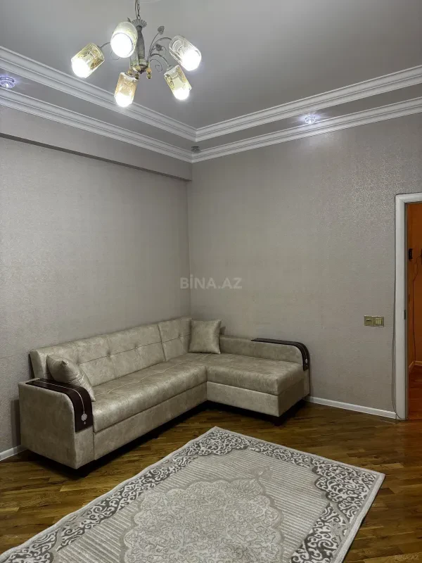 Kirayə verilir 2 otaqlı mənzil 55 m²