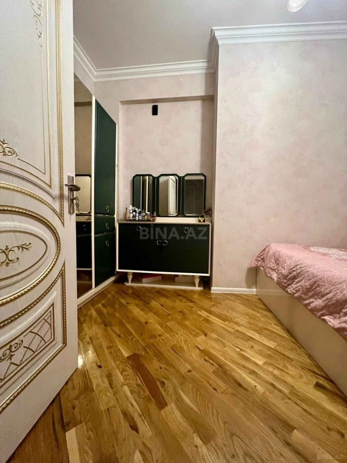 Kirayə verilir 2 otaqlı mənzil 55 m²