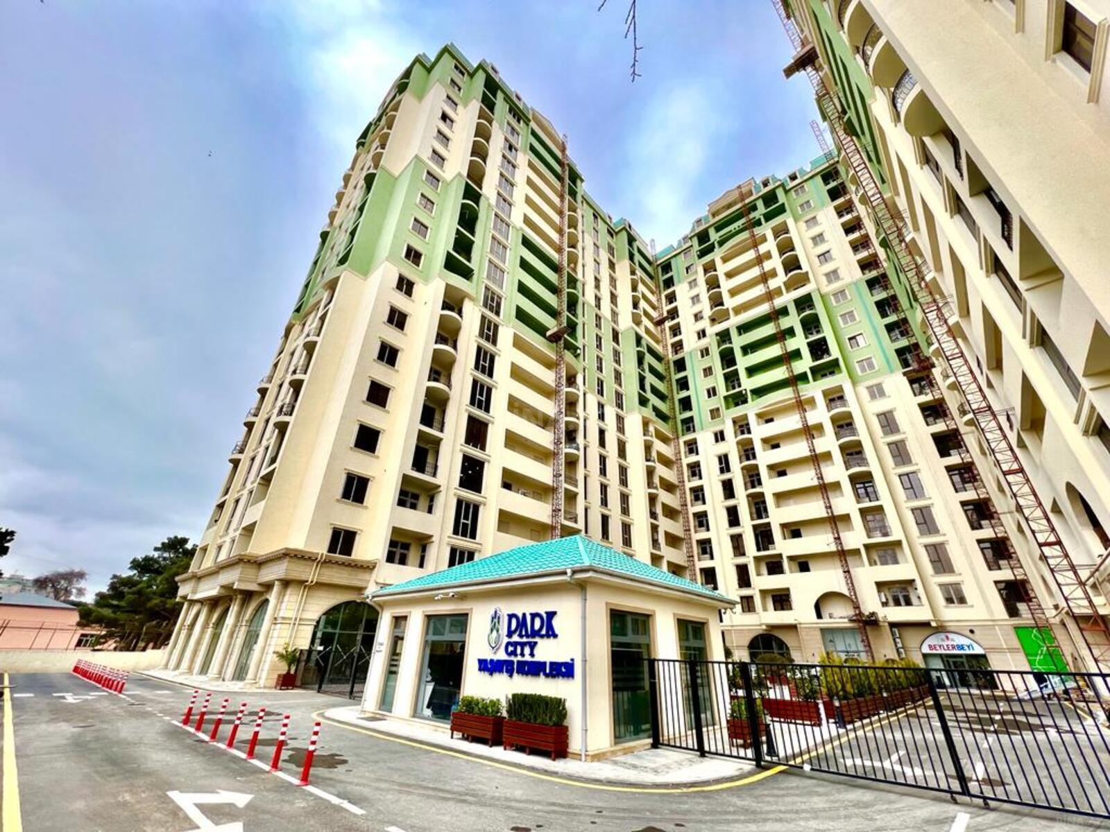 Satılır 3 otaqlı mənzil 145 m² — Bakı 3 otaq 145.00 m²