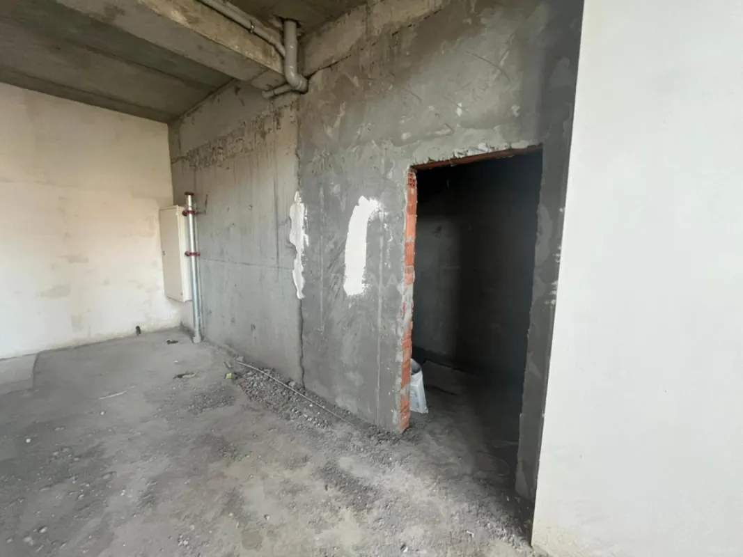 Kirayə verilir obyekt 630 m²