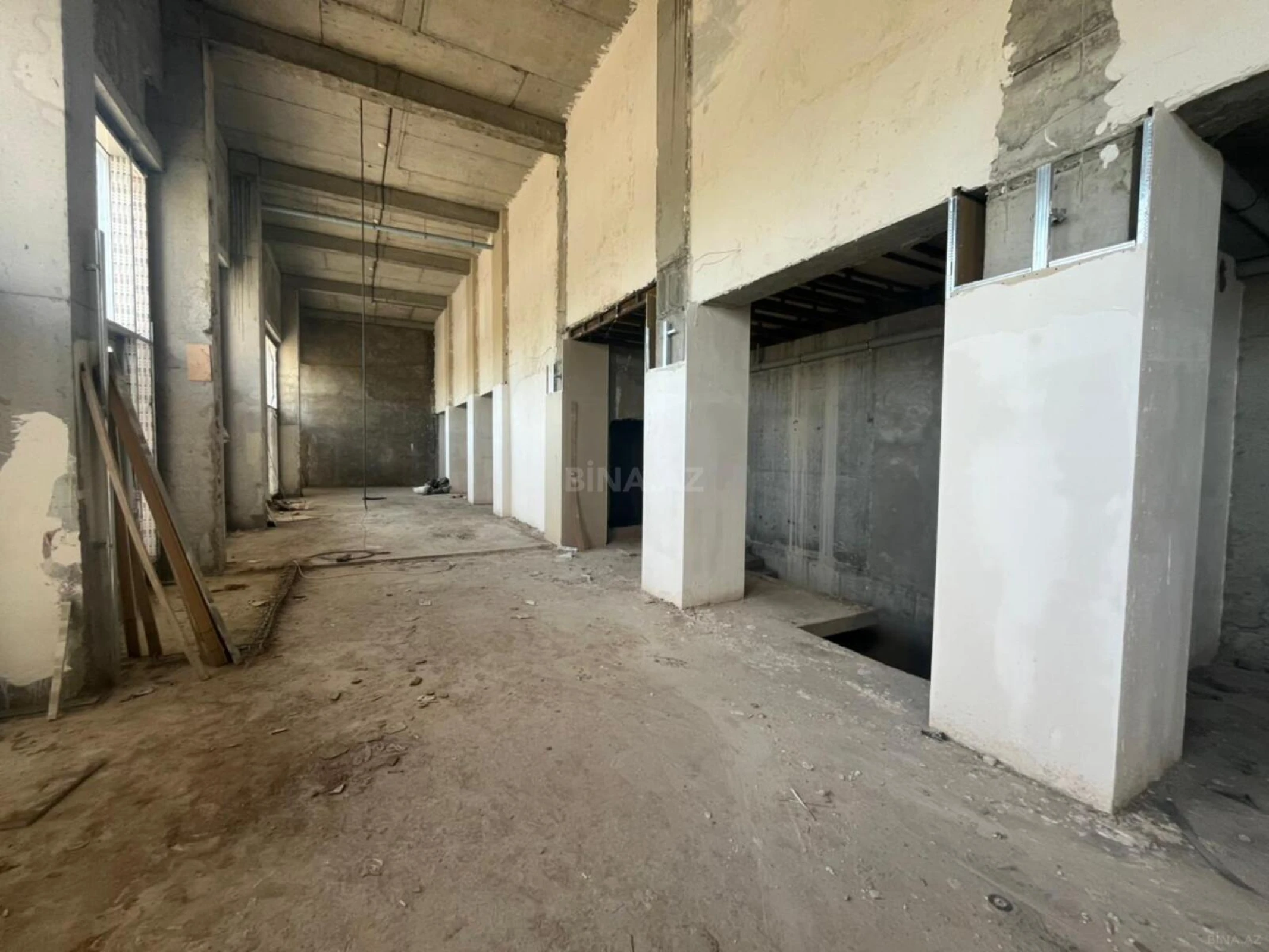 Kirayə verilir obyekt 630 m²