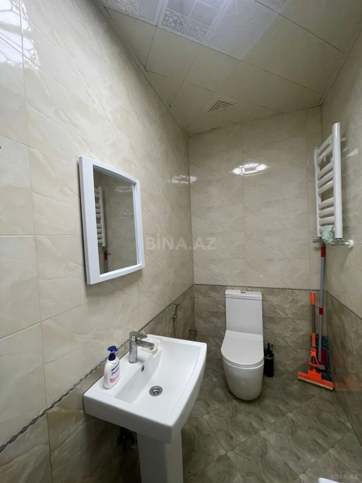 Satılır 2 otaqlı mənzil 61.9 m²