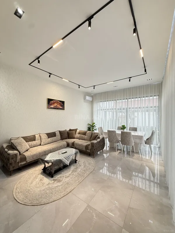 Satılır 4 otaqlı həyət evi 150 m²