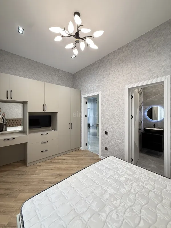 Satılır 4 otaqlı həyət evi 150 m²