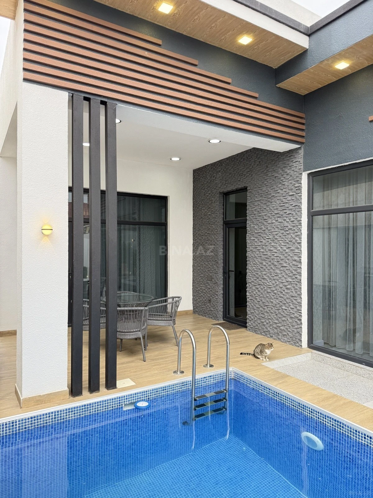 Satılır 4 otaqlı həyət evi 150 m²