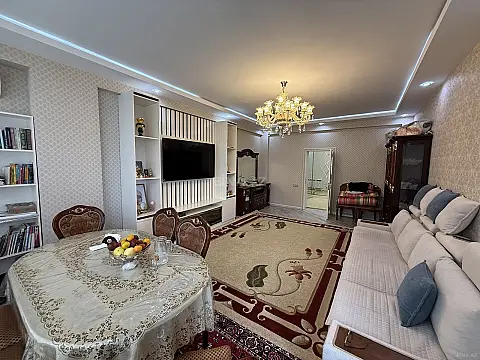 Satılır 3 otaqlı mənzil 141 m² — Bakı, 8-ci kilometr 3 otaq 141.00 m²