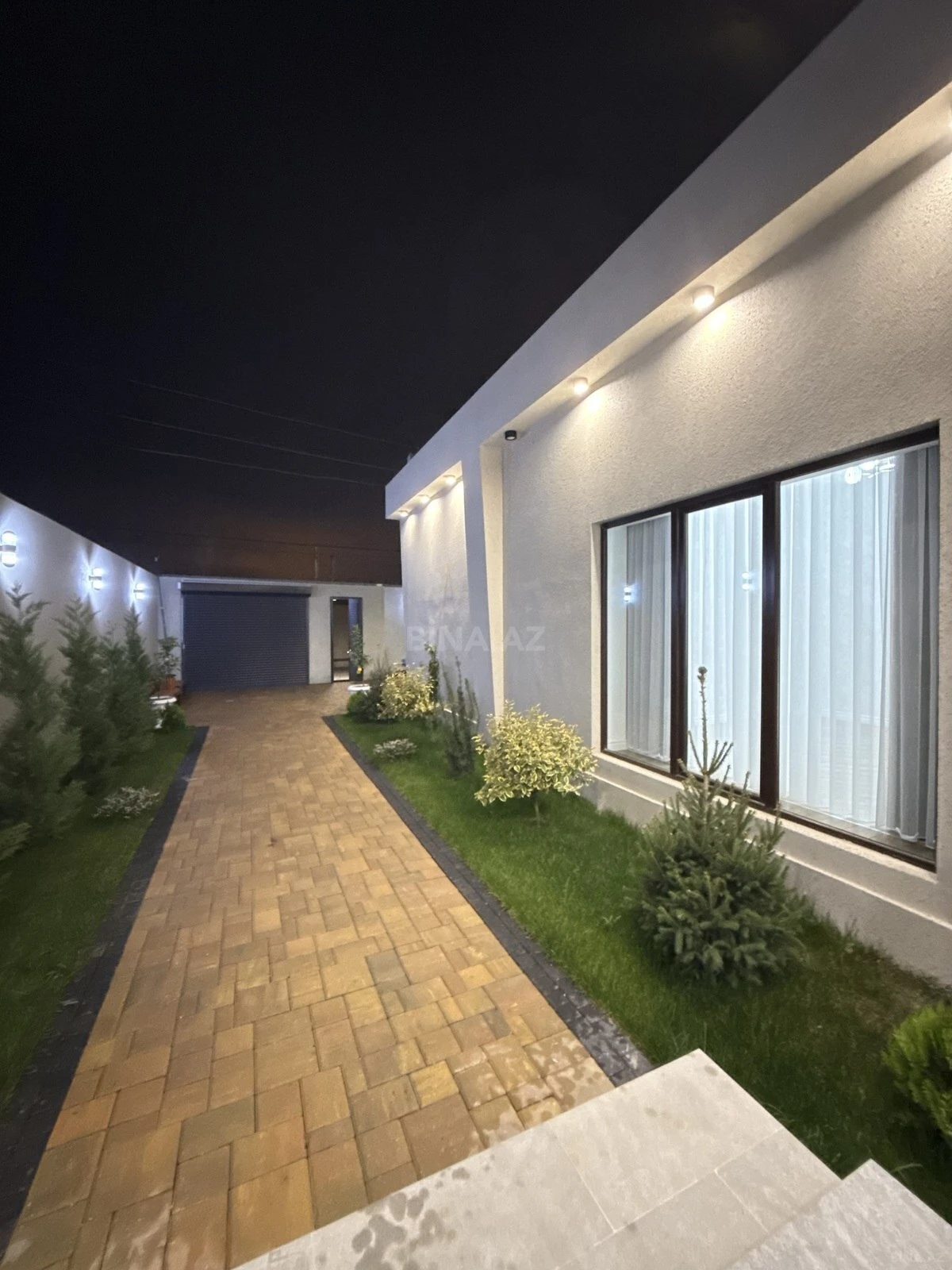 Satılır 3 otaqlı həyət evi 160 m²