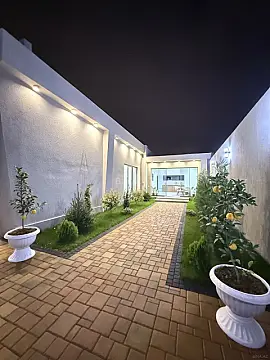 Satılır 3 otaqlı həyət evi 160 m²