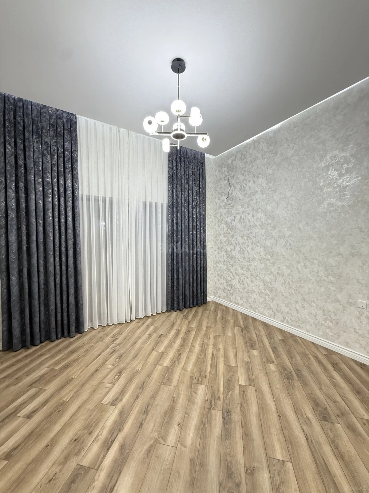 Satılır 3 otaqlı həyət evi 160 m²