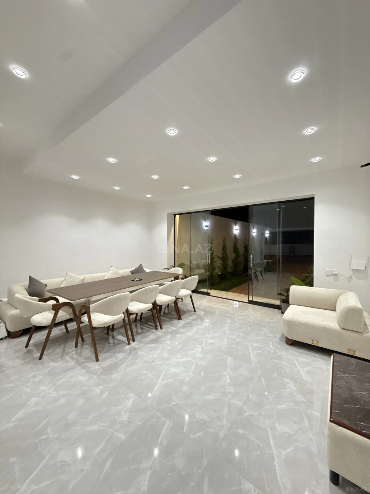 Satılır 3 otaqlı həyət evi 160 m²