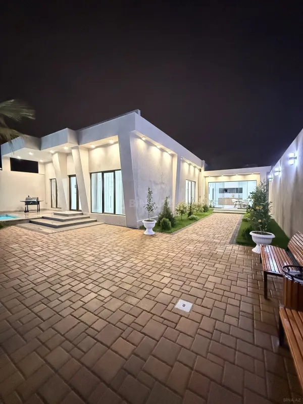 Satılır 3 otaqlı həyət evi 160 m²