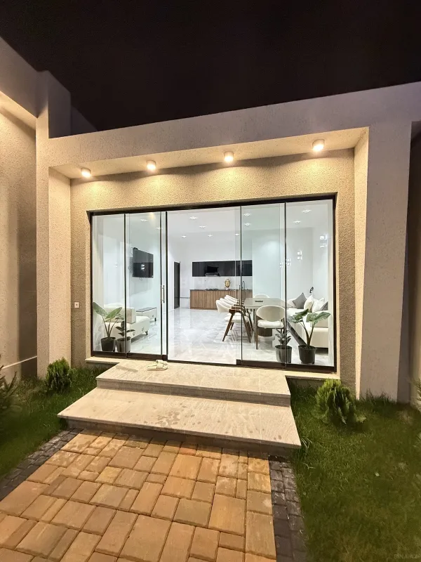 Satılır 3 otaqlı həyət evi 160 m²