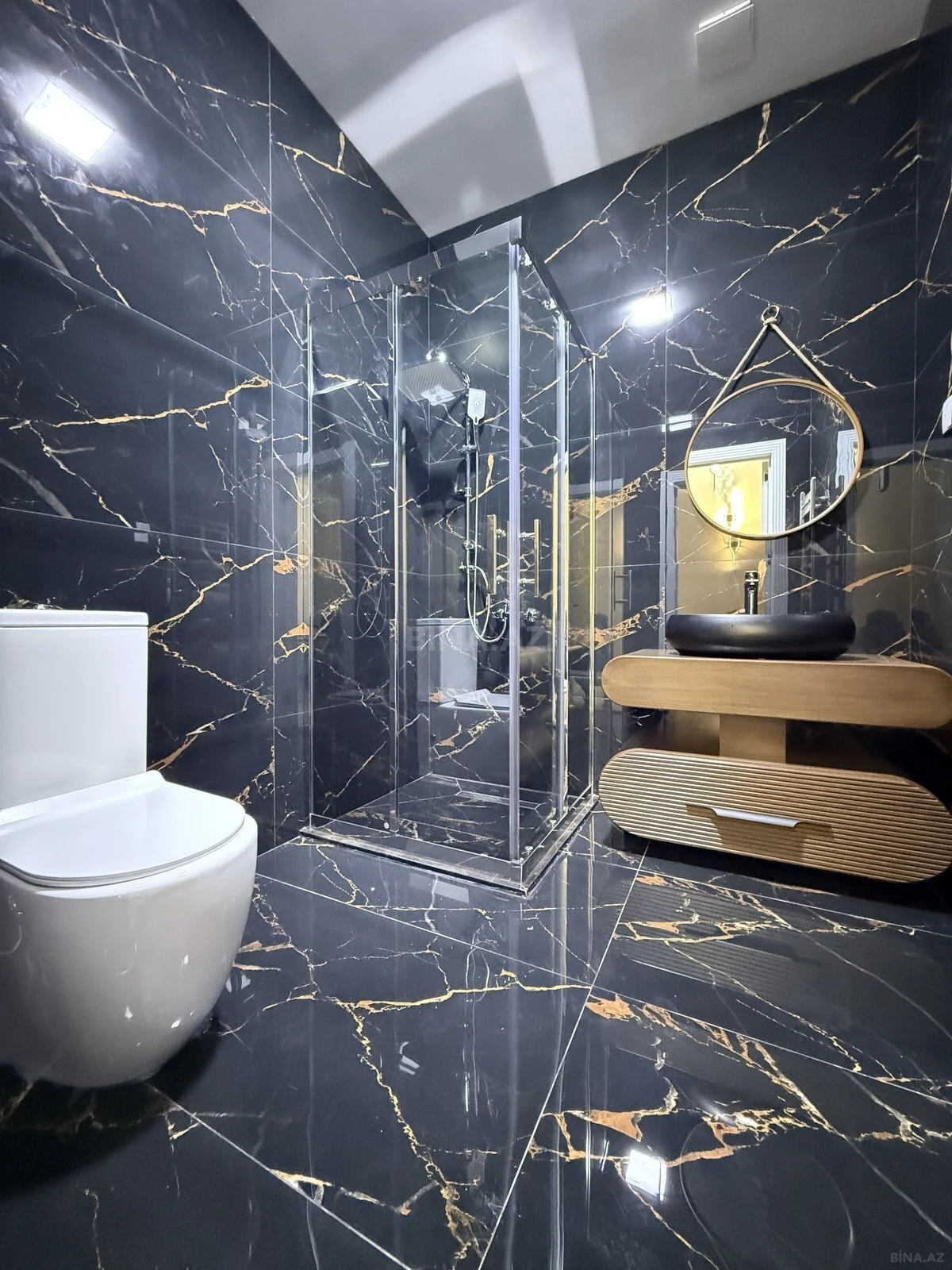 Satılır 3 otaqlı həyət evi 160 m²