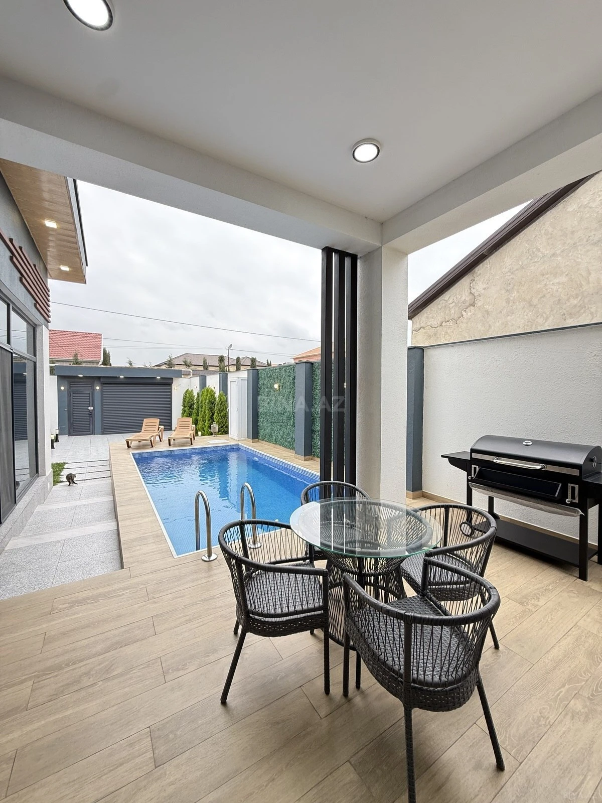 Satılır 4 otaqlı həyət evi 150 m²