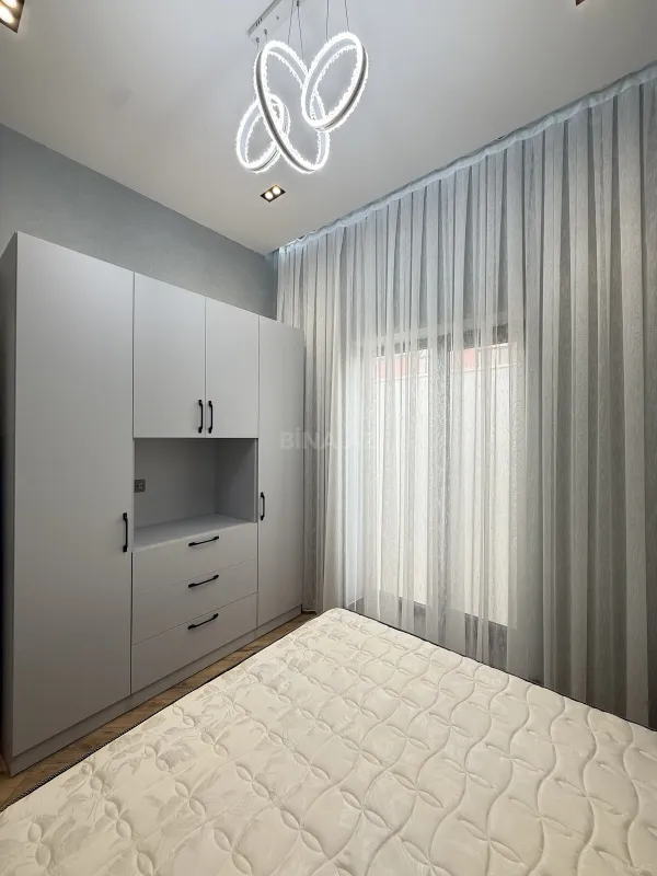 Satılır 4 otaqlı həyət evi 150 m²