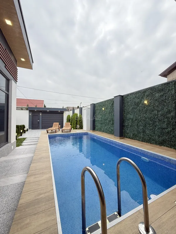 Satılır 4 otaqlı həyət evi 150 m²