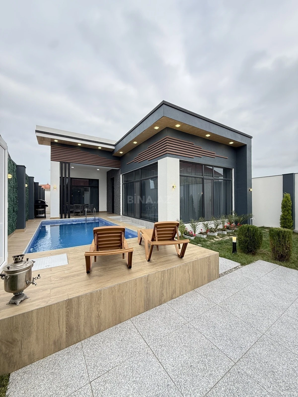 Satılır 4 otaqlı həyət evi 150 m²