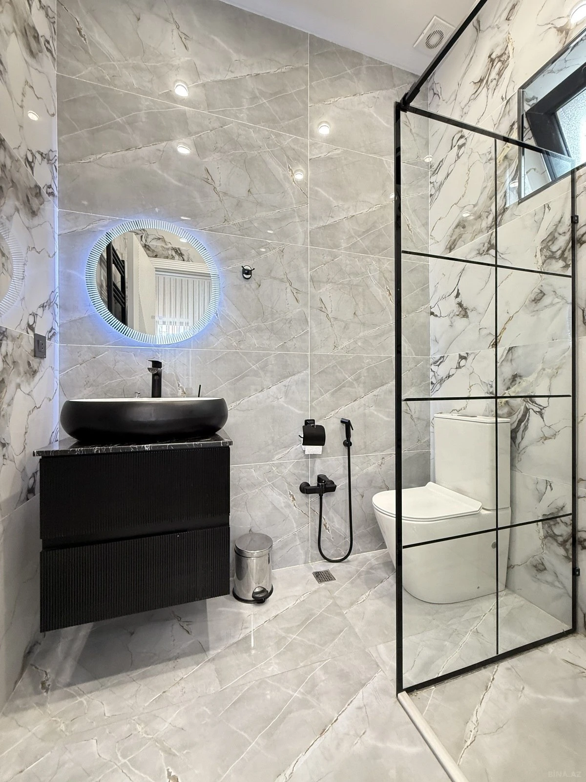 Satılır 4 otaqlı həyət evi 150 m²